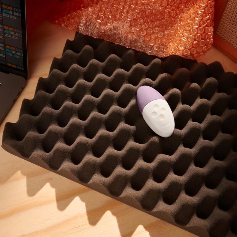 LELO SIRI 3 CLITORIS MASSAGER - LuvMechanics